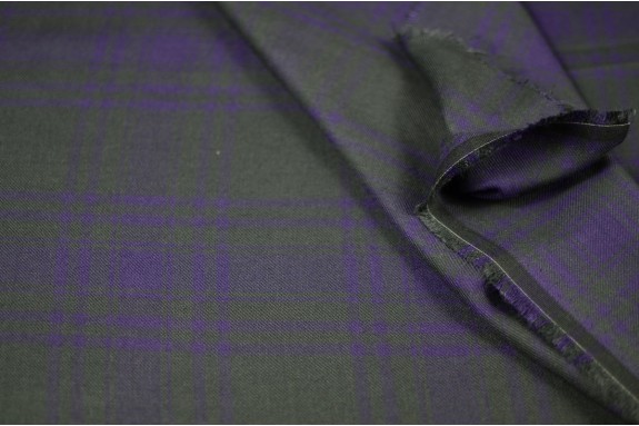 Viscose à carreaux violets