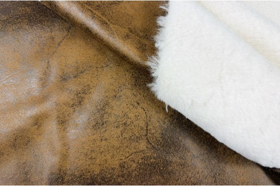 Aspect cuir fourrure