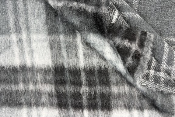 Lainage tartan gris noir