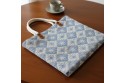 Jacquard bleu et beige