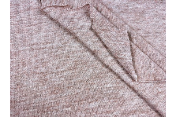 Tricot vieux rose