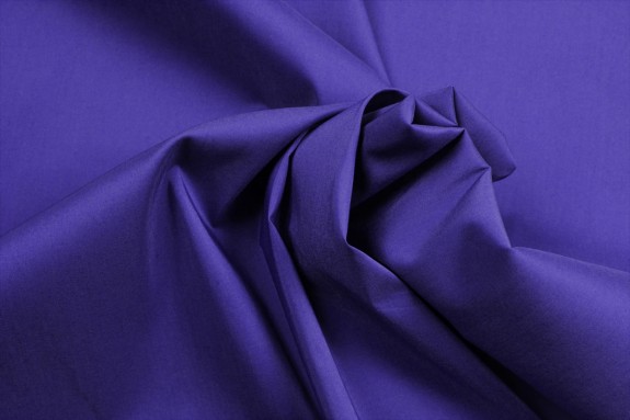 Popeline de coton satinée bleu violet