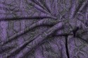Tricot violet motif serpent